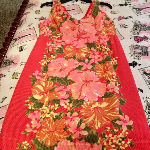 Dress - Picture 2 of 2